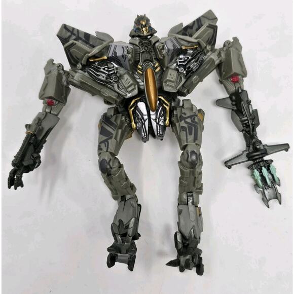 Transformers Starscream Revenge of the Fallen Hasbro 5.5" Figure 2008 + Extra - Picture 4 of 11